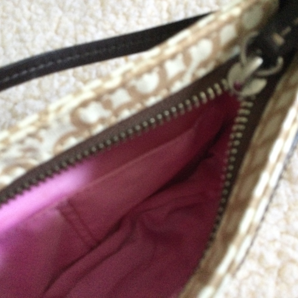 Coach Authentic & Lovely purse pouchette convertible strap RARE - Picture 7 of 10